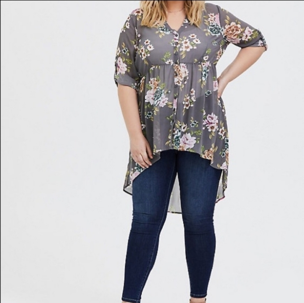 NWT-Torrid Tunic Floral Top Shirt Plus Size 2X Gray